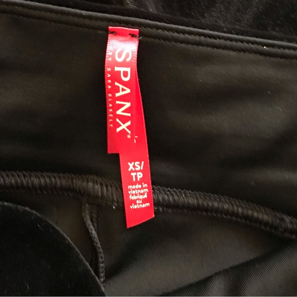 SPANX Velvet Leggings Bundle of 2 - Picture 5 of 6